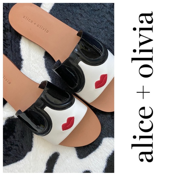 💯% Authentic Alice + Olivia Hazel Flat StaceFace Slide Sandals - Picture 1 of 4